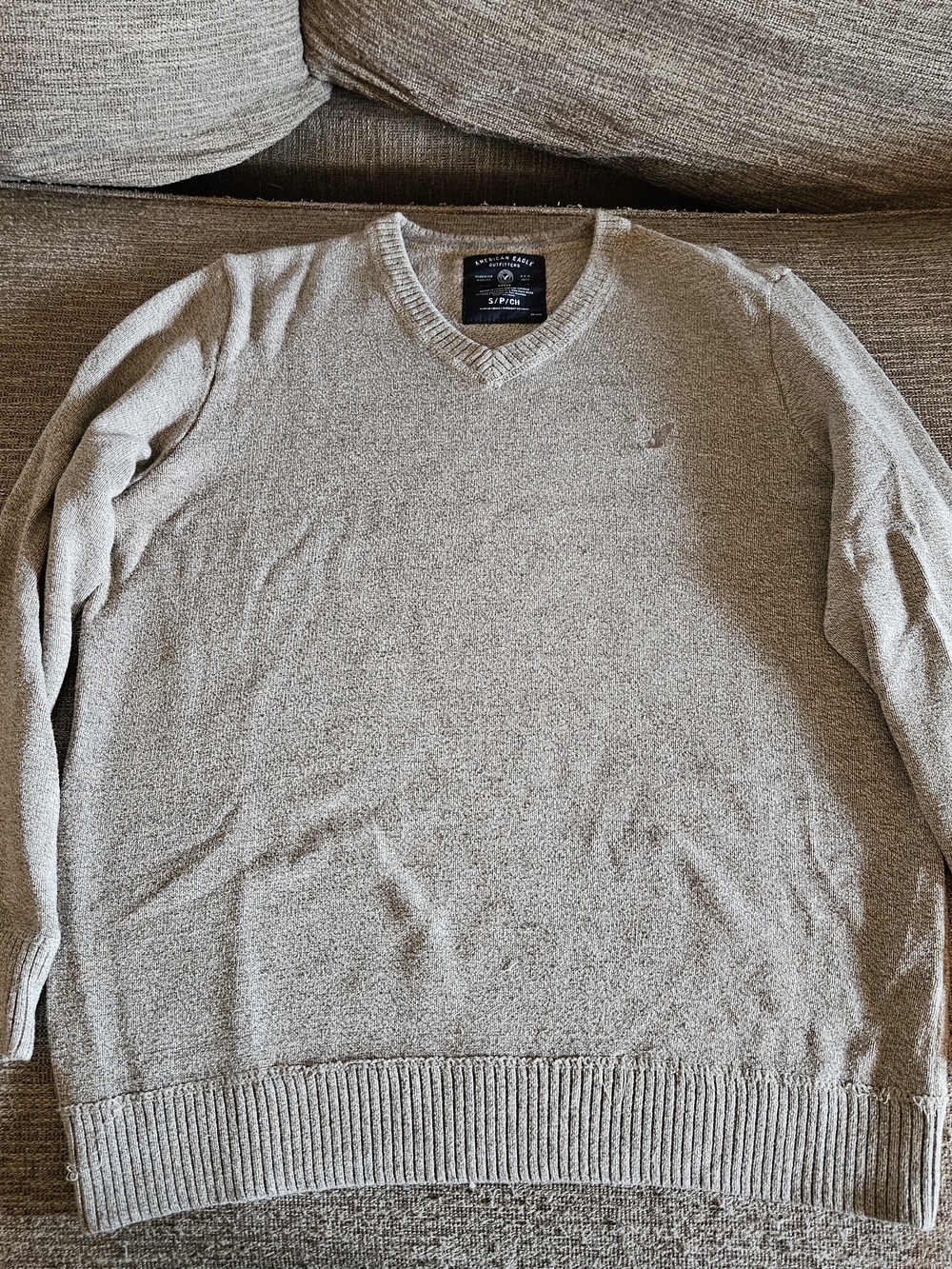 American Eagle Outfitters V-Neck Sweater in Light Beige